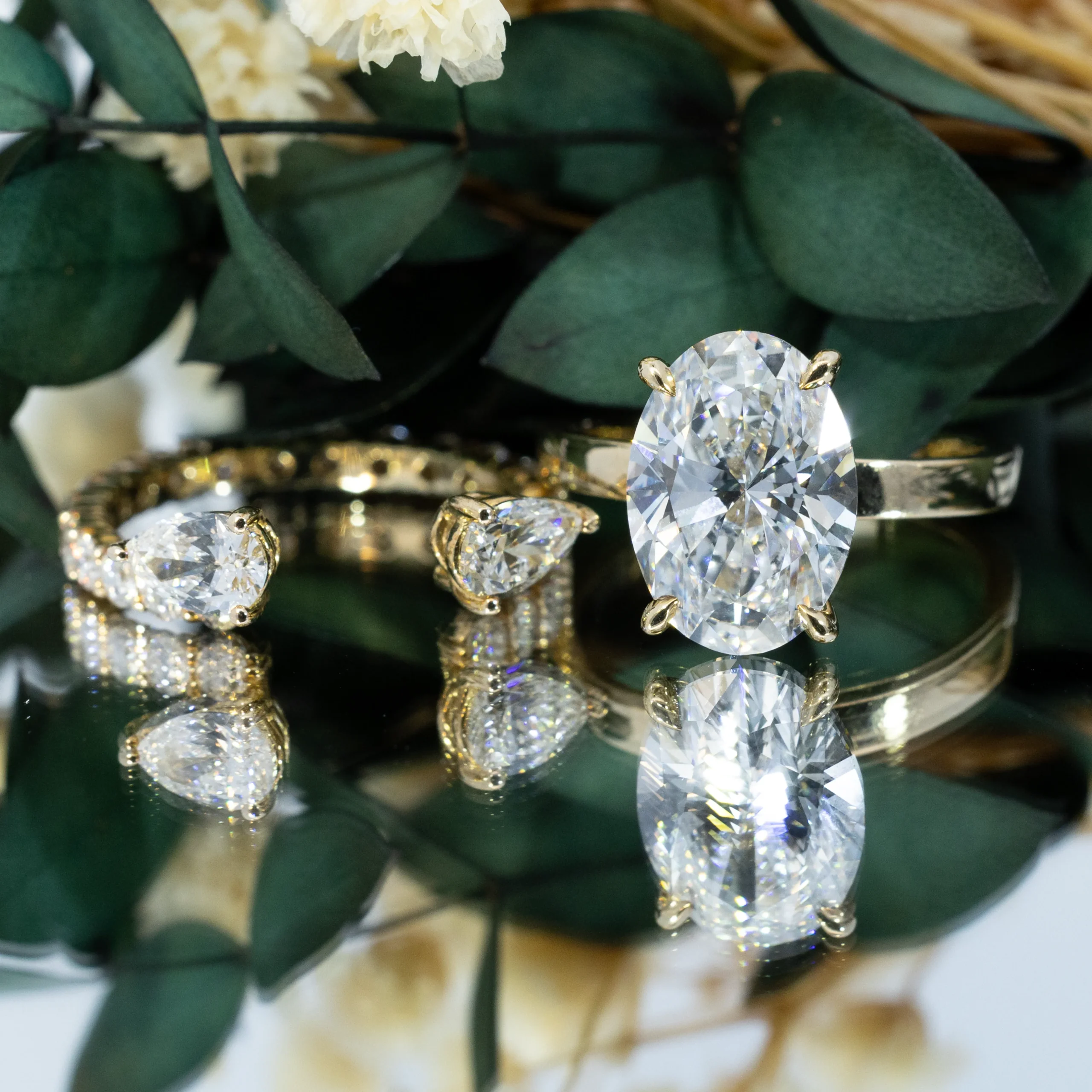 15 Evermore Oval with Side stone Bridal Set 15 Evermore Oval with Side stone Bridal Set