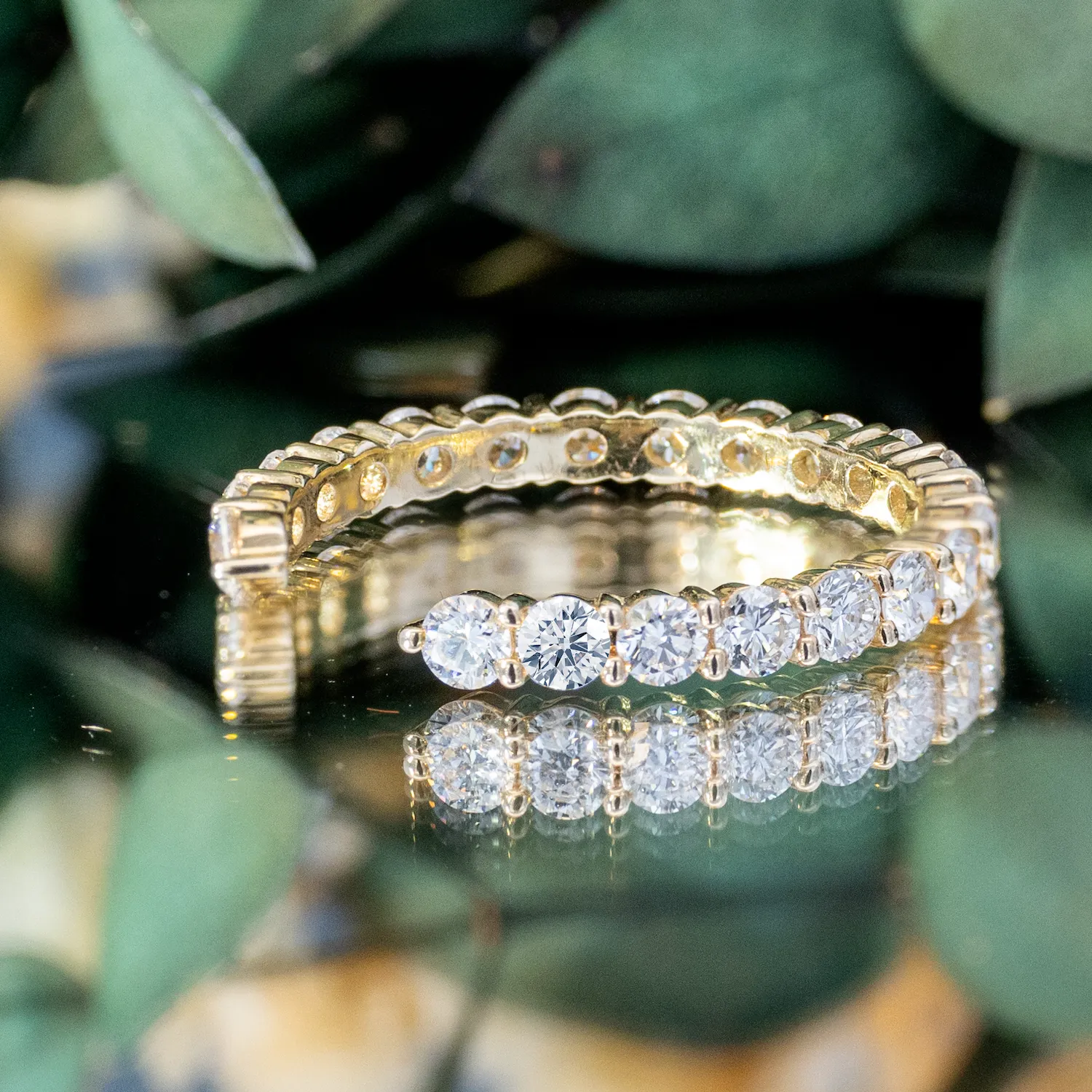 Open Shared Prong Wedding Ring 1